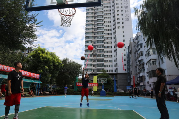 礼赞建党百年 展现建科风采——省建科院第十三届“奋进杯”职工篮球赛开幕(图4) 礼赞建党百年 展现建科风采——省建科院第十三届“奋进杯”职工篮球赛开幕(图4)