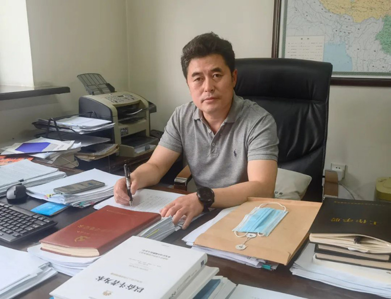 奏响“四部曲” 答好“四必答” 在解放思想中乘风破浪再出发—省建科院第四党支部开展解放思想大讨论活动纪实(图3) 奏响“四部曲” 答好“四必答” 在解放思想中乘风破浪再出发—省建科院第四党支部开展解放思想大讨论活动纪实(图3)