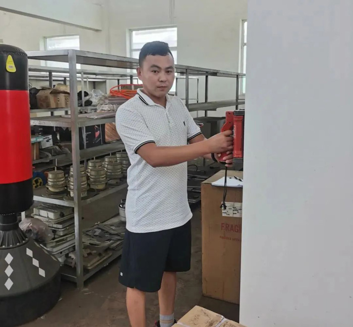 奋斗创造历史 实干成就未来——省建科院第三党支部解放思想大讨论活动纪实(图7) 奋斗创造历史 实干成就未来——省建科院第三党支部解放思想大讨论活动纪实(图7)