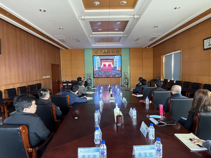 省建科院干部职工积极收听收看党的二十大开幕盛况(图2) 省建科院干部职工积极收听收看党的二十大开幕盛况(图2)