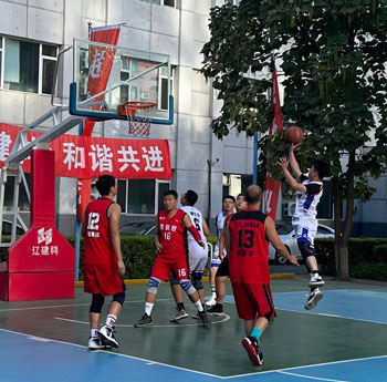 赛场结友谊 合作拓市场——省建科院与中建三局东北分公司开展篮球友谊对抗赛(图5) 赛场结友谊 合作拓市场——省建科院与中建三局东北分公司开展篮球友谊对抗赛(图5)